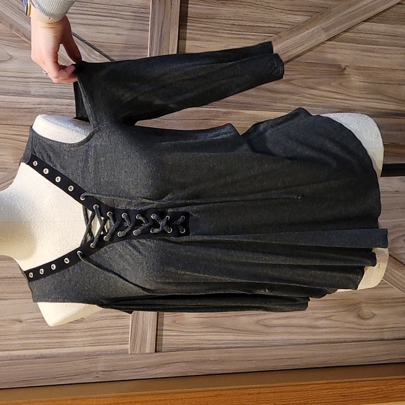IZ Byer women's top - Picture 2 of 2